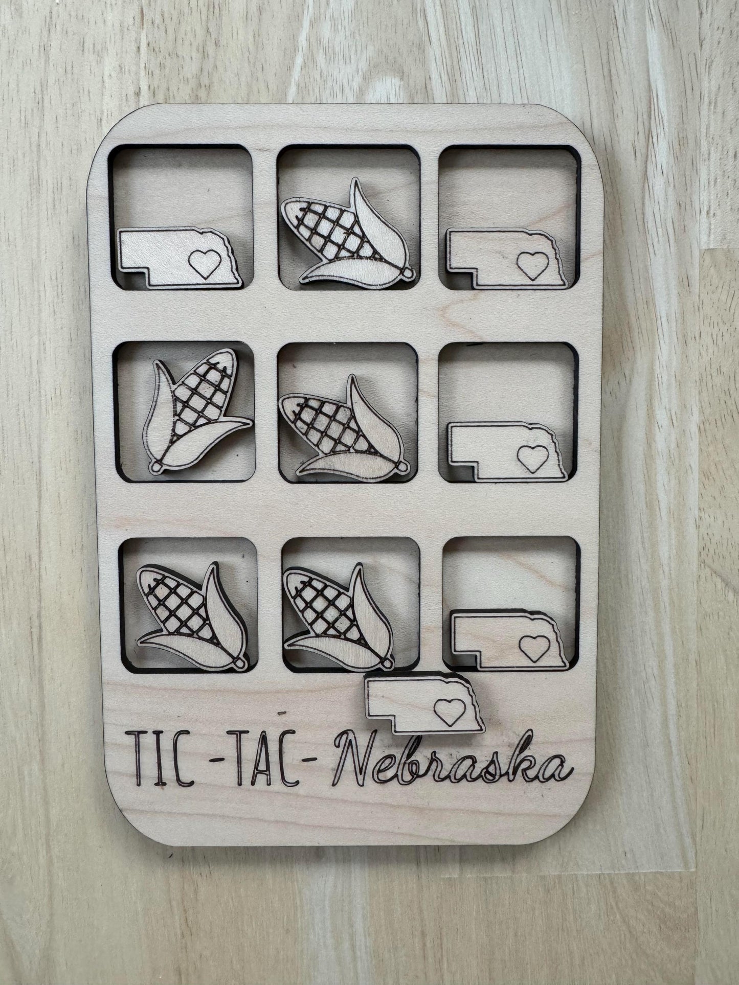 Nebraska Tic Tac Toe Game | State Tic Tac Toe Game | Nebraska Game | Coffee Table Game | Game Gift | Unique Game Gift | Family Game Night