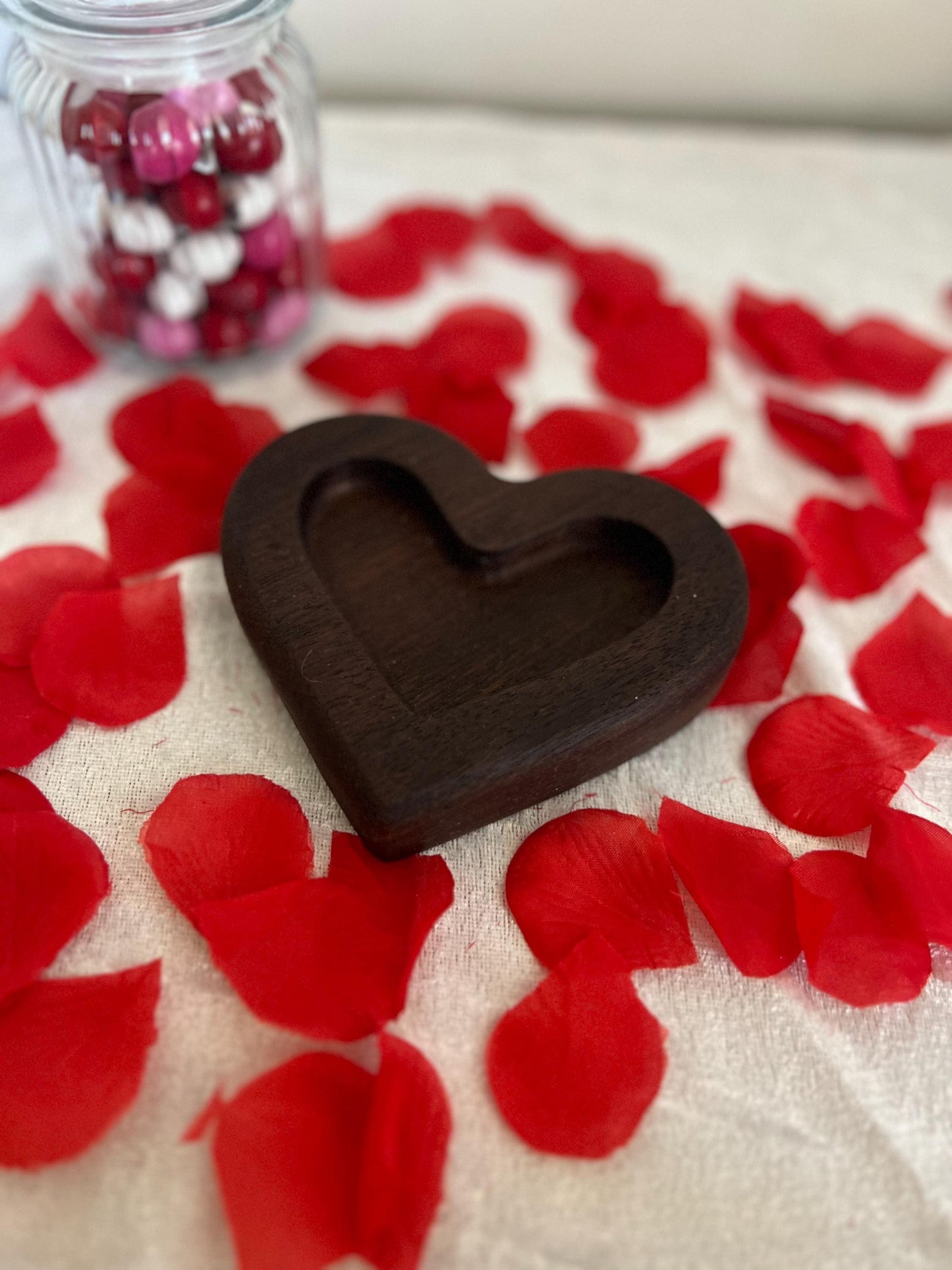Wood Heart-Shaped Handmade Tray for Women, Girls, Jewelry Tray, Valentines Day gift