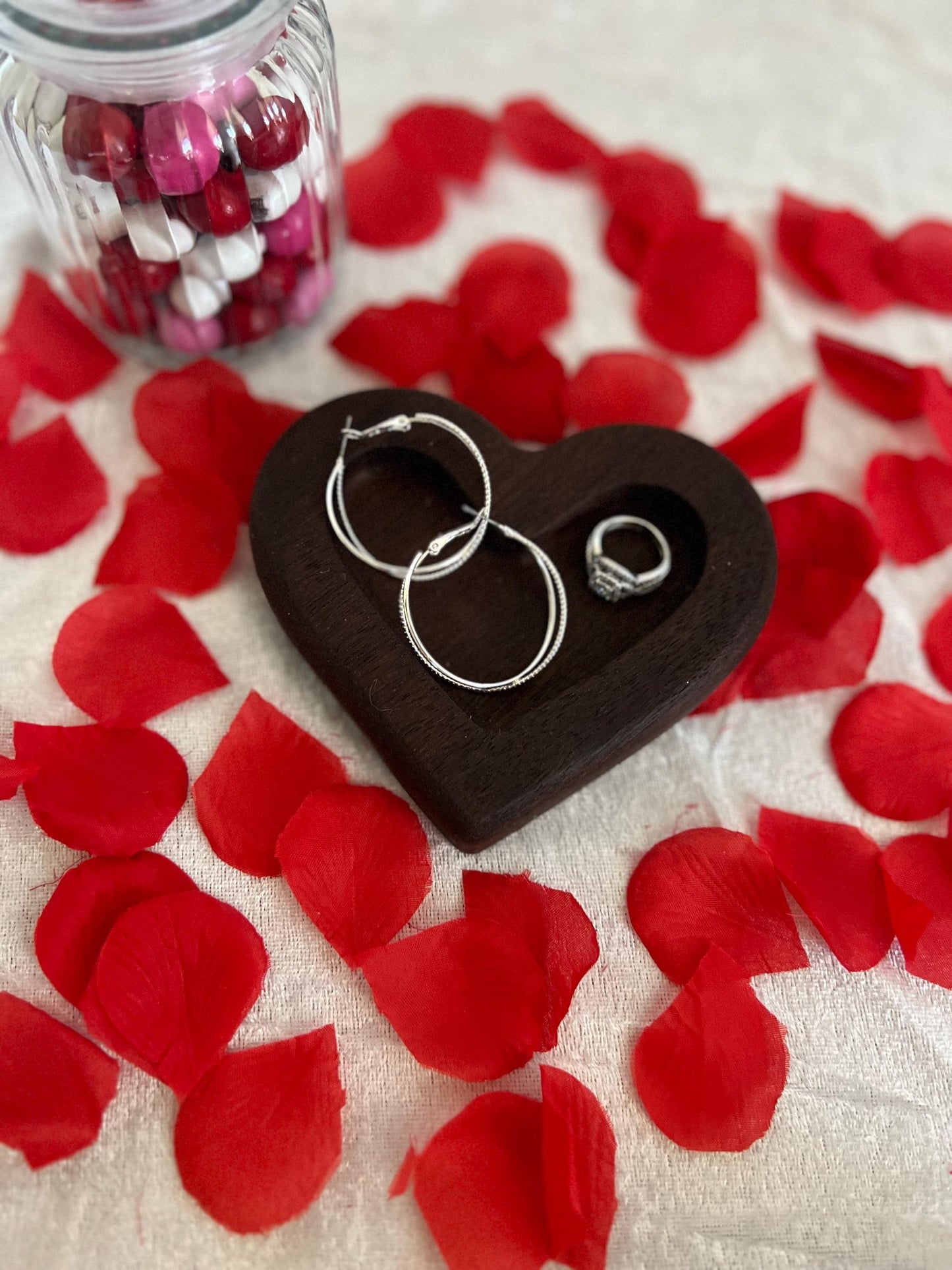 Wood Heart-Shaped Handmade Tray for Women, Girls, Jewelry Tray, Valentines Day gift